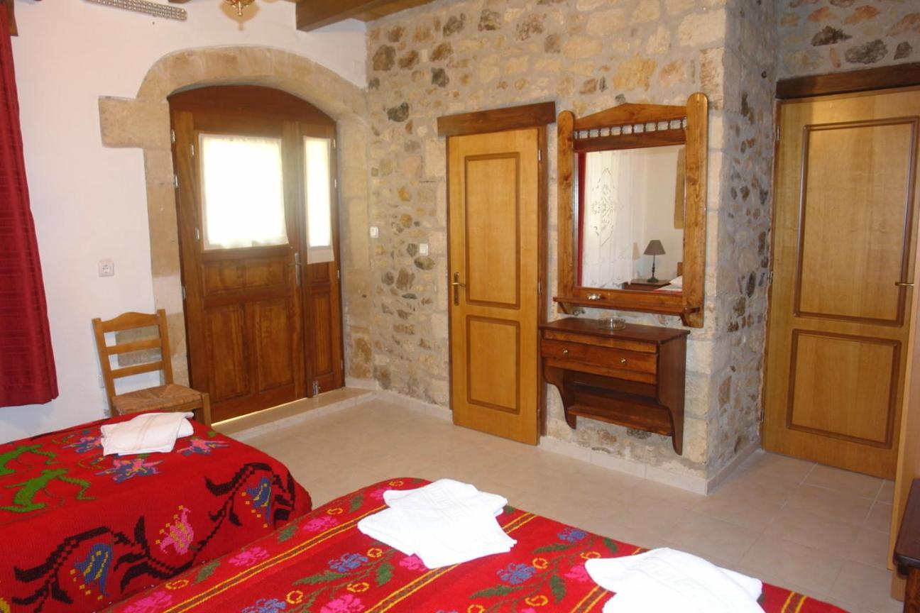 Villa Eleva Aryiroúpolis Exterior foto