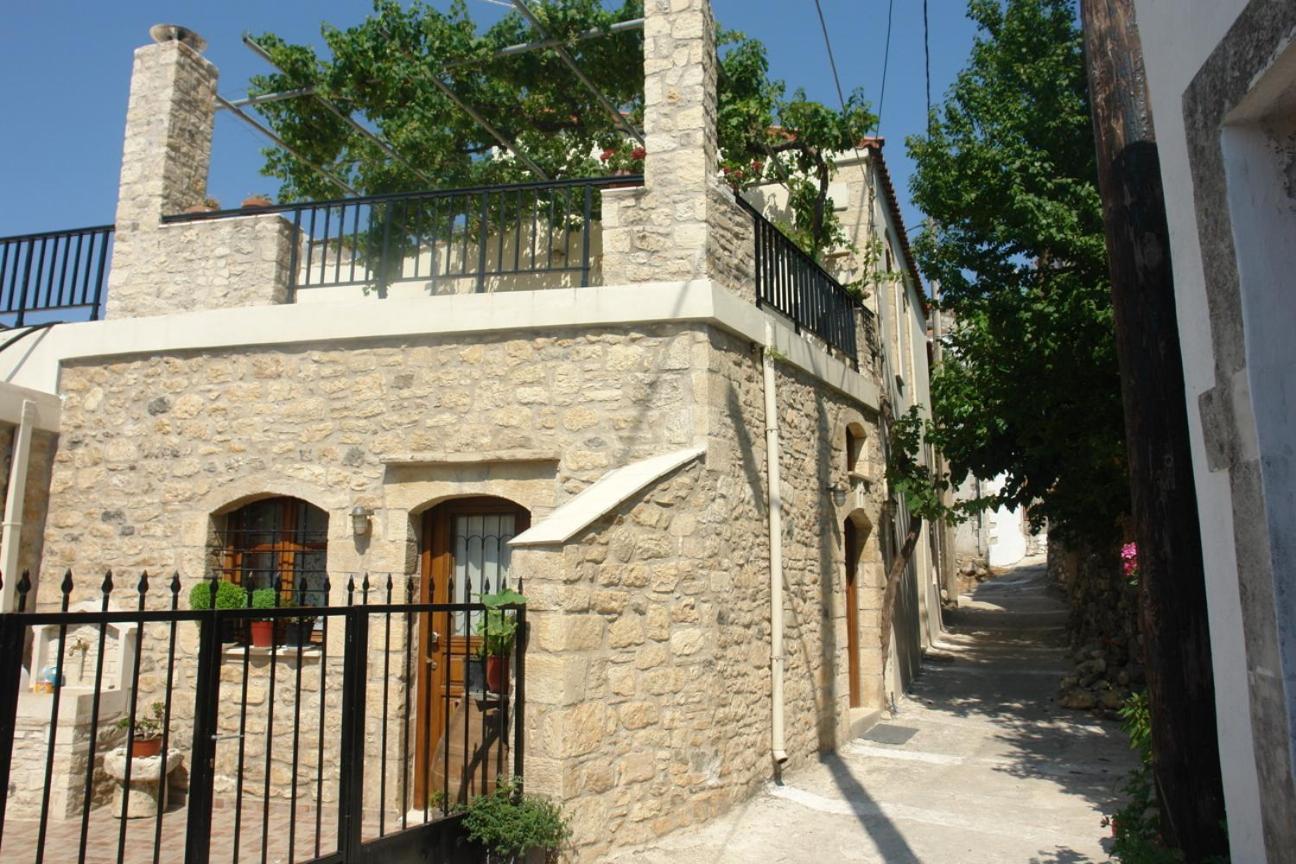Villa Eleva Aryiroúpolis Exterior foto